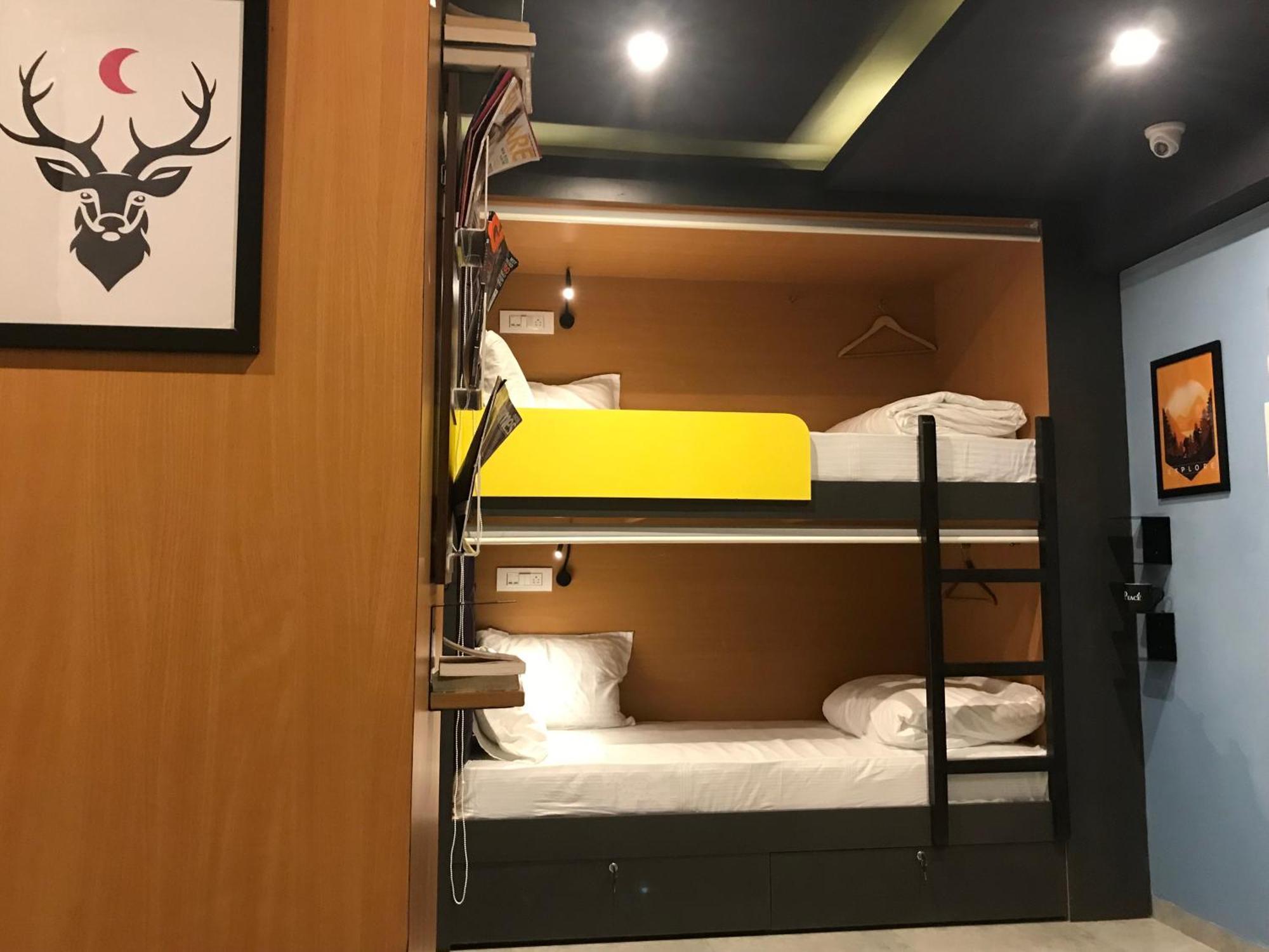 Stay Villa Hostel For Male And Female Мумбаи Экстерьер фото